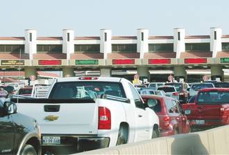 Lincoln-Juarez bridge traffic